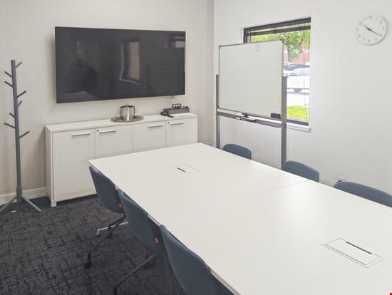 Regus - Bloomington - 3rd St