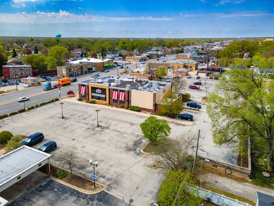 5420 W 95th St, Oak Lawn, IL 60453