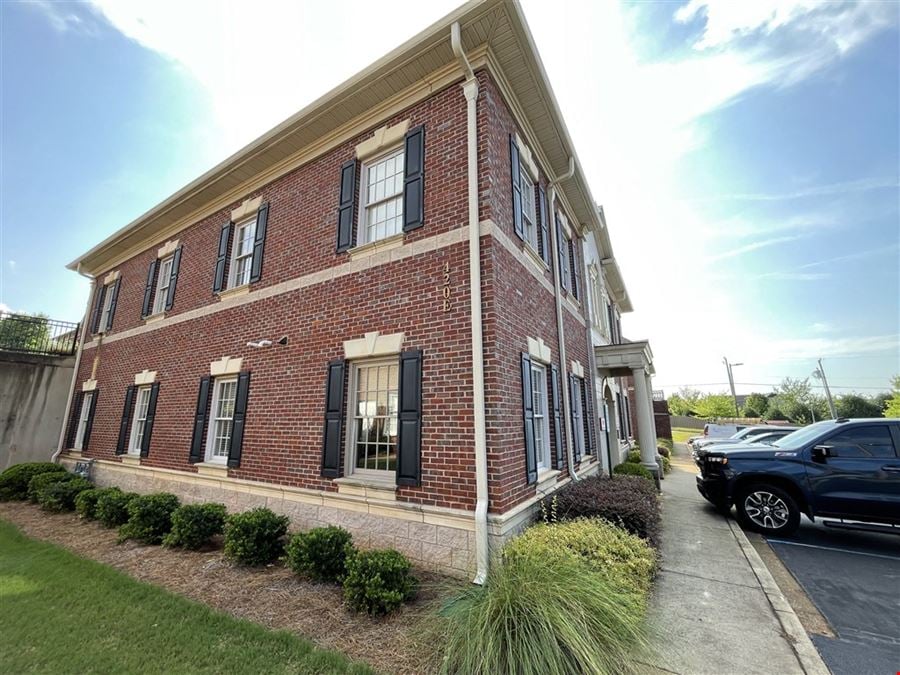 420 The Parkway - Units H & E