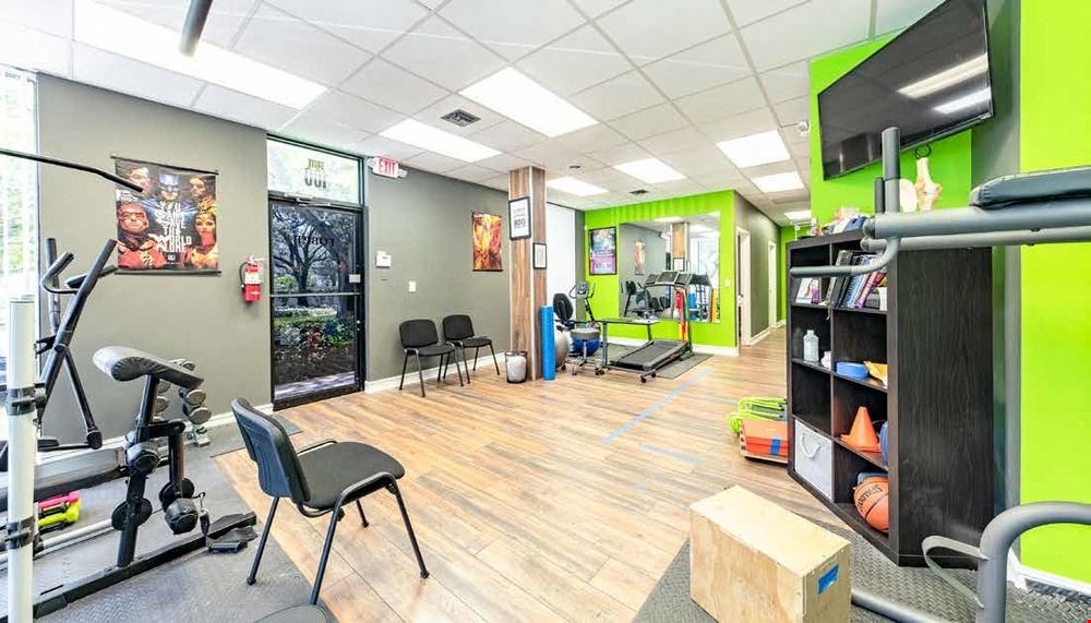 The Centre at Stirling & Palm