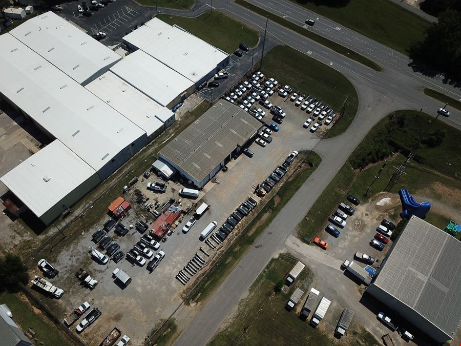 Freestanding Truck/Equipment Facility With Yard