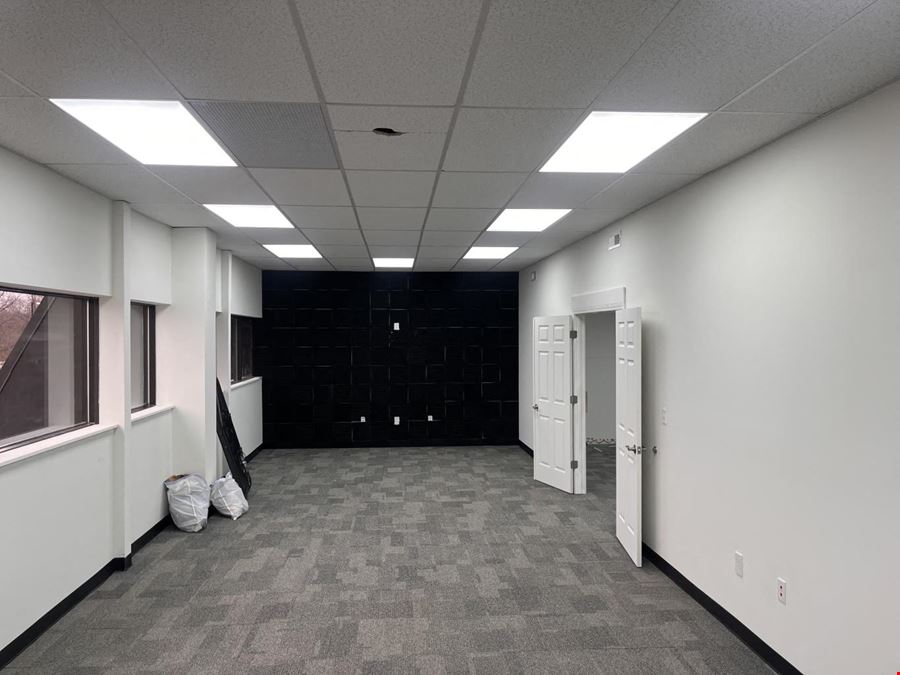 Riverbend Office Center