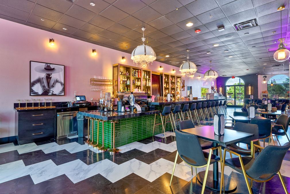 550 W Plumb Ln Suite E