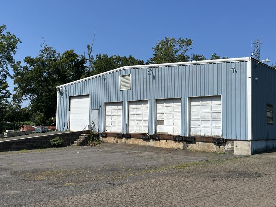 644 Amity Rd