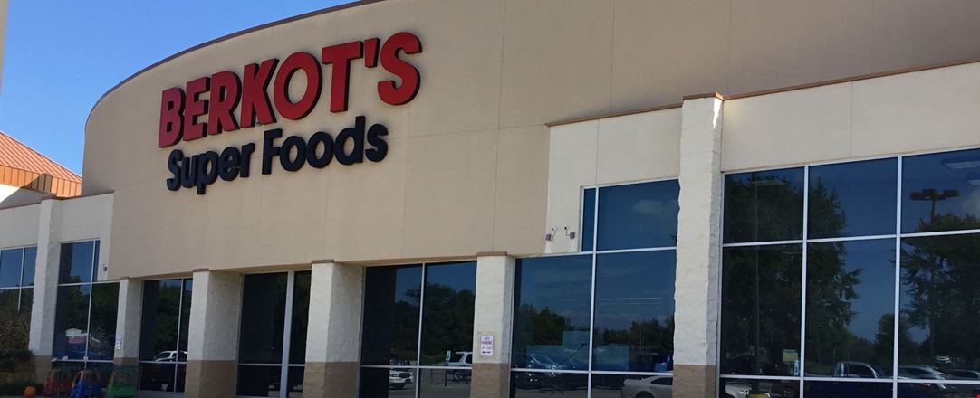 Preview of Retail space for Rent at 300 summit drive Lockport