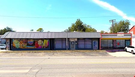 Preview of Retail space for Rent at 2901 N May Ave