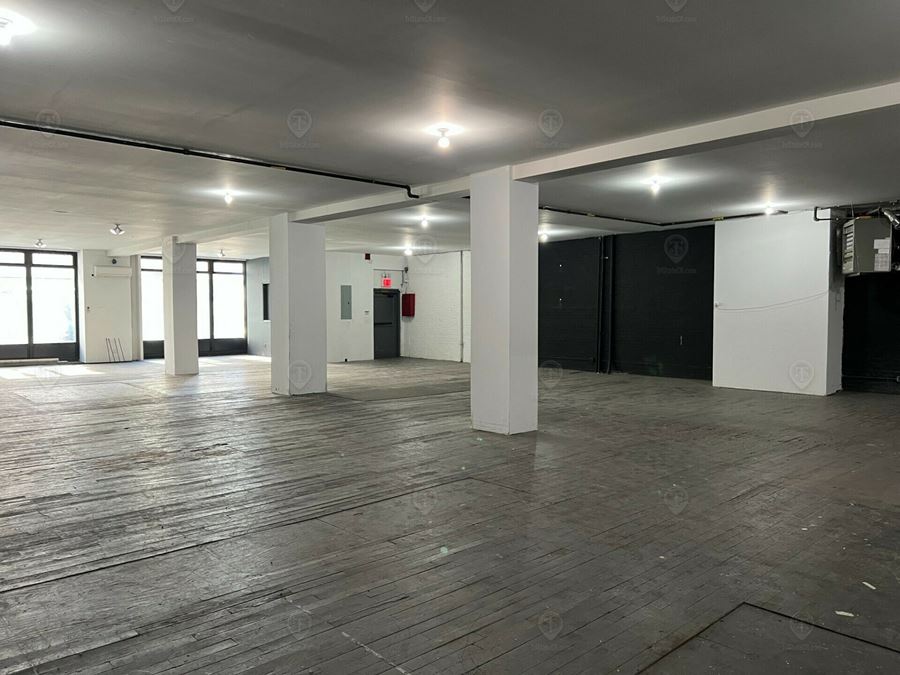 2,000 SF | 3905 2nd Avenue | Retail/Warehouse Space for Lease