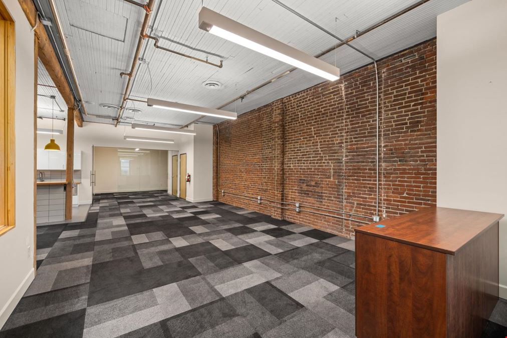 The Loft at 827 SW 2nd Ave