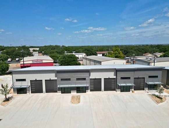 Preview of Industrial space for Rent at 1306 West Whitestone Boulevard