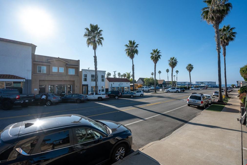 4741Point Loma 