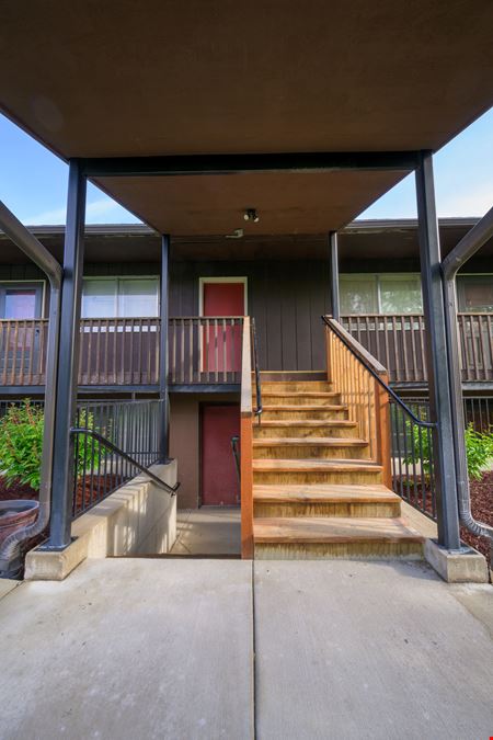 Whispering Birch Apartments