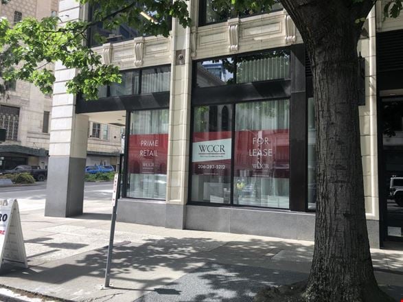 Preview of Retail space for Rent at 1904 3rd Avenue