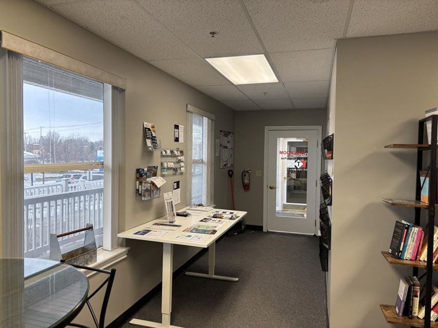 3490 Belle Chase, Lansing Mi | Private Suite 