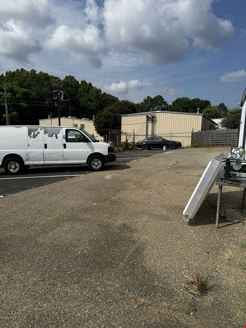 3384 Atlanta Hwy. – 4-Unit Commercial Property