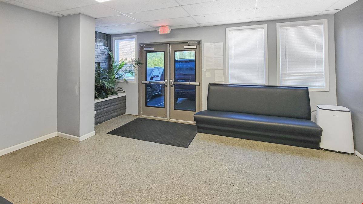 Daly Road Salon Suites & Flex Shop