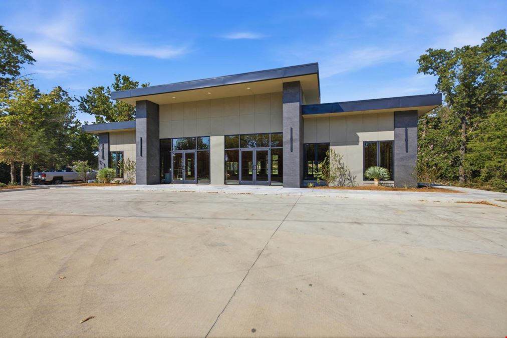 1420 W Kirkwood Blvd