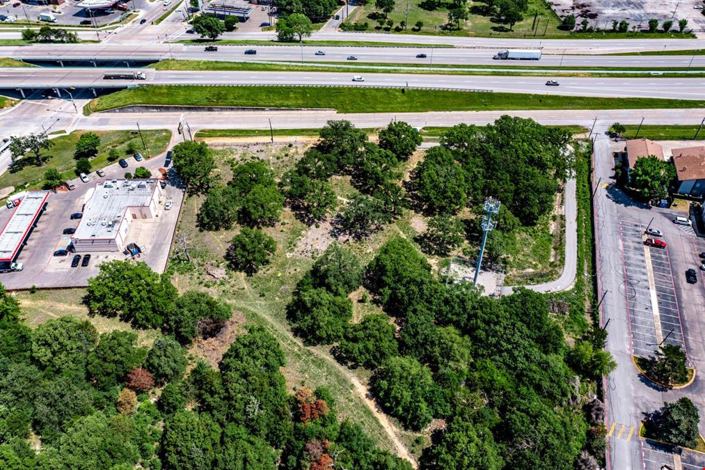 Ground Lease on Highway 175