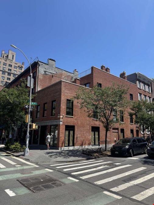 148 9th Ave