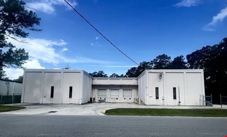 Preview of Industrial space for Rent at 4818 Victor St