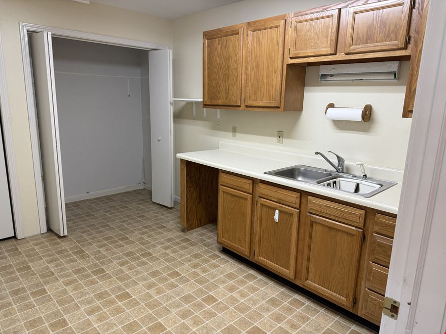 3140 Christy Way Suite 3