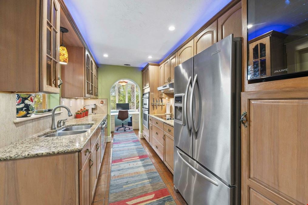 941 Virginia Dr