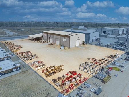 Preview of commercial space at 1541 Windcrest Road