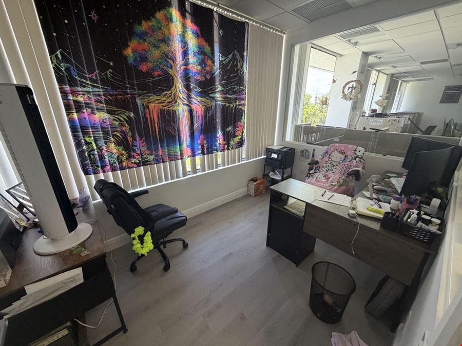 2260 SF Suite 204 Professional and Medical Office Space