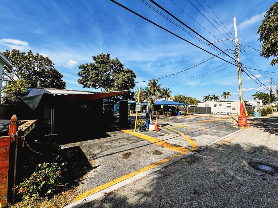 Iconic Tropical Car Wash Mixed-Use Portfolio