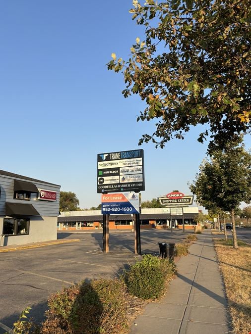 Anoka Shopping Center & Offices