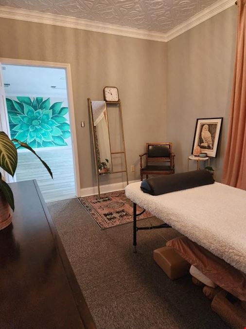 HA-YA Wellness Suites at Legacy Plaza