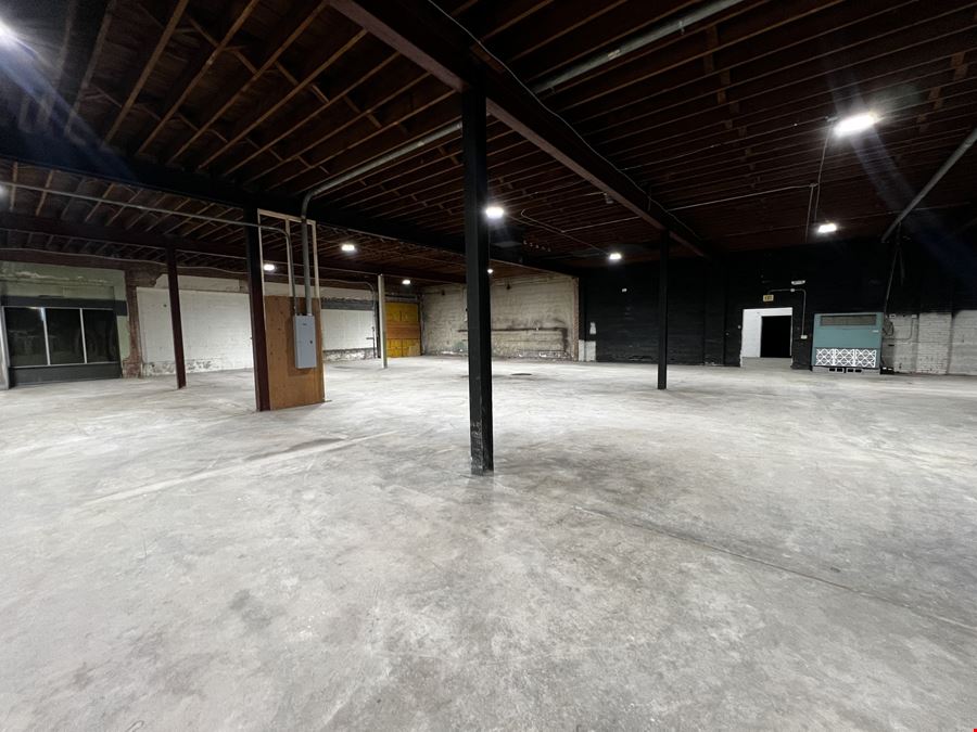 Newly Renovated Warehouse/Flex Space on 1st Avenue North