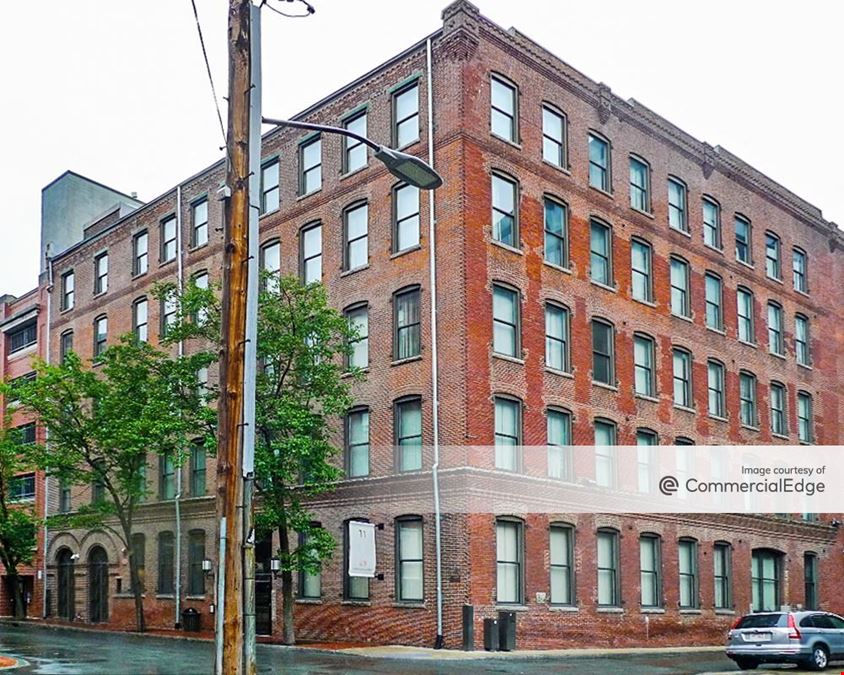 36 Thomson Place
