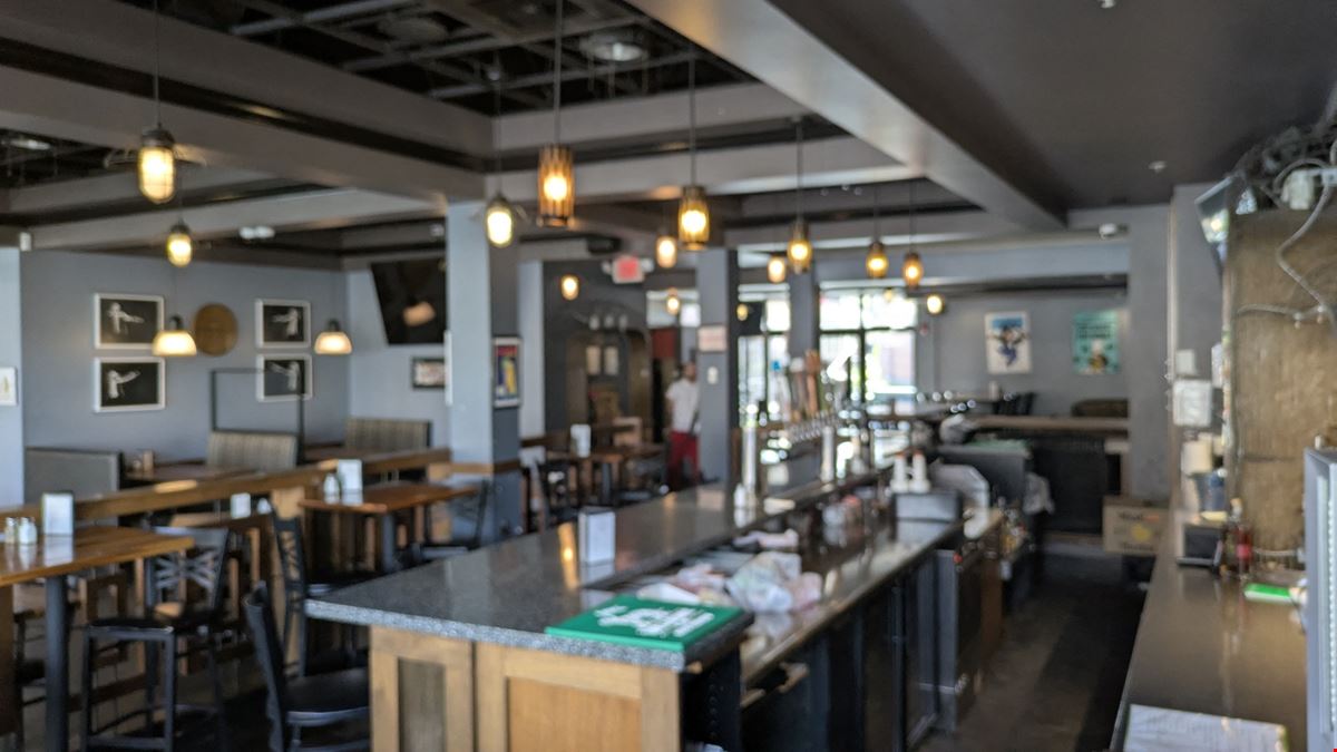 Saranac Public House Business