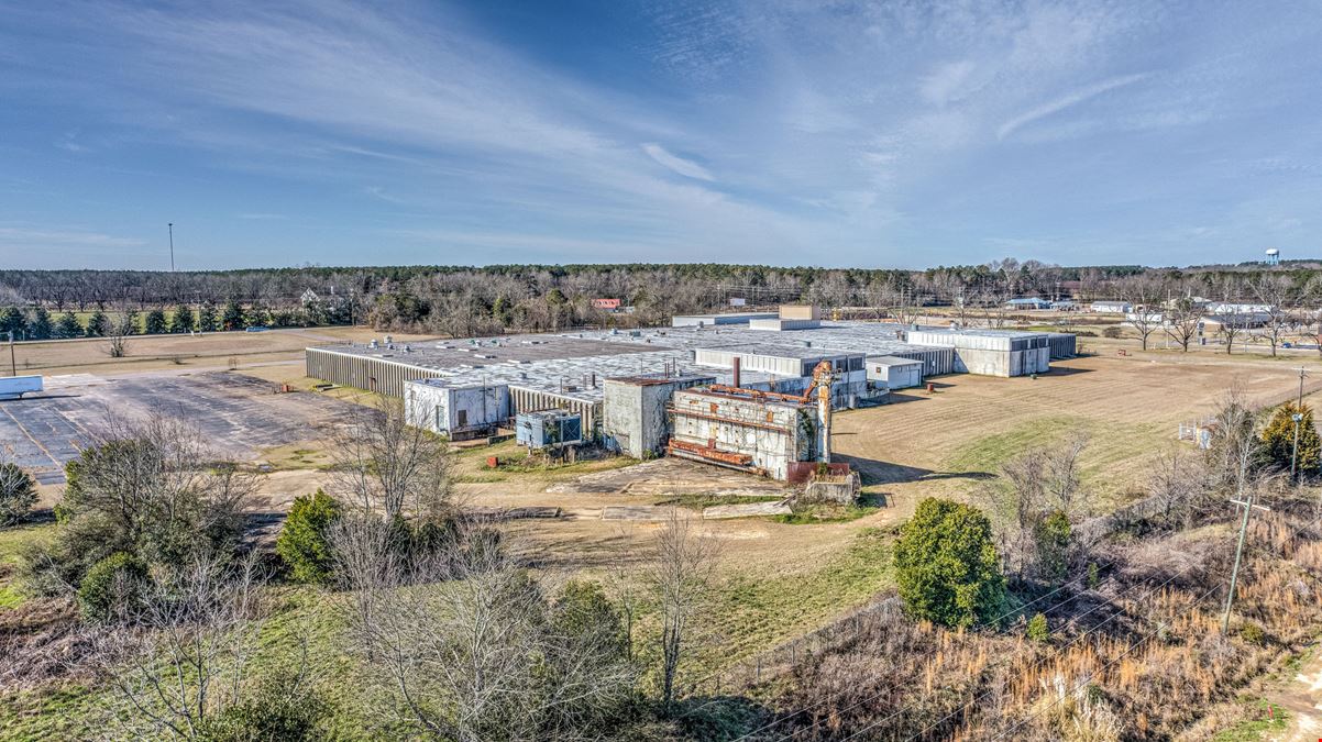 ±169K Square Foot  Industrial Building