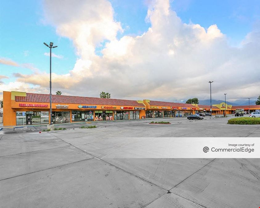 525-543 N Azusa Ave