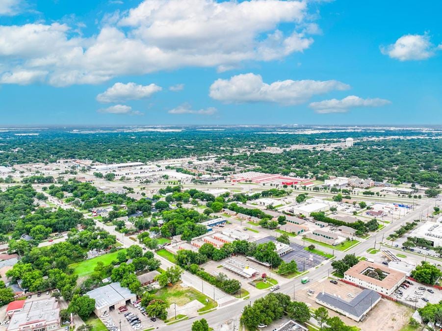 1,704 SF for Sale or Lease in Irving