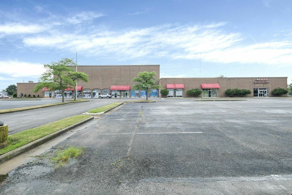 Chief's Plaza