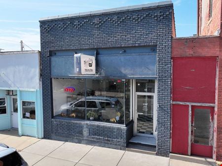 Preview of Unassigned space for Sale at 108 E 1st St