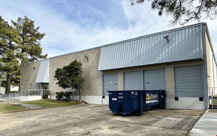 Preview of Industrial space for Rent at 4040 Delp St