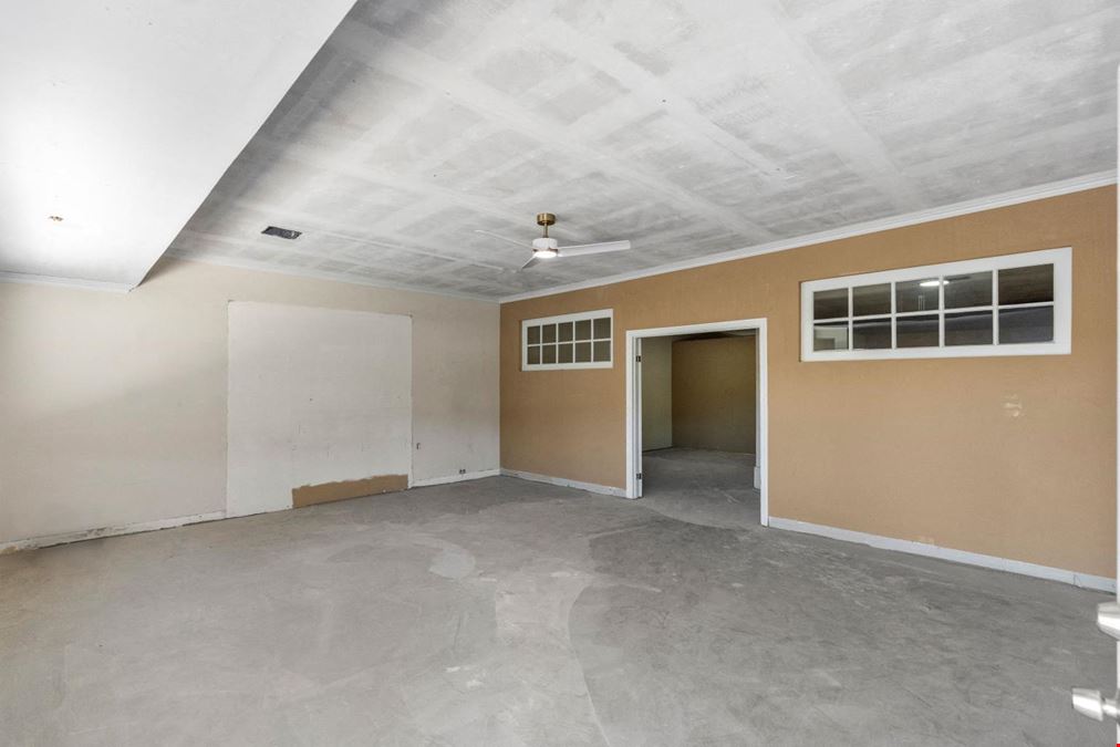 42462 Rancho Mirage Ln.