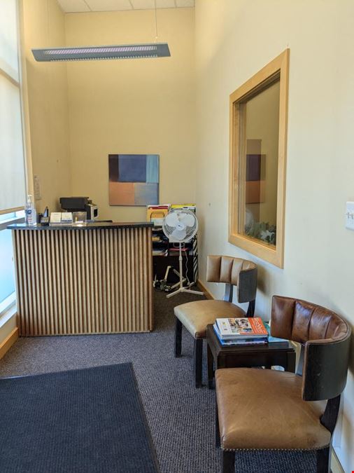 2745 Veterans Memorial Pkwy Commercial Strata Unit