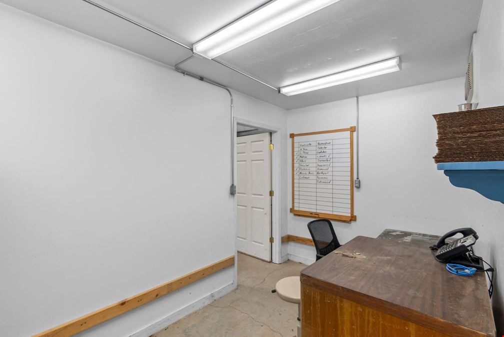 Manufacturing / Office Space