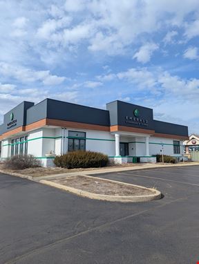 STNL Retail | Former Dispensary & Consumption Lounge with Kitchen