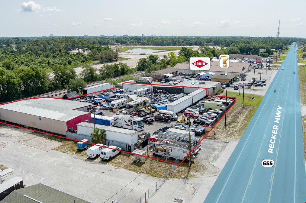 Former Auto Shop on Recker Hwy