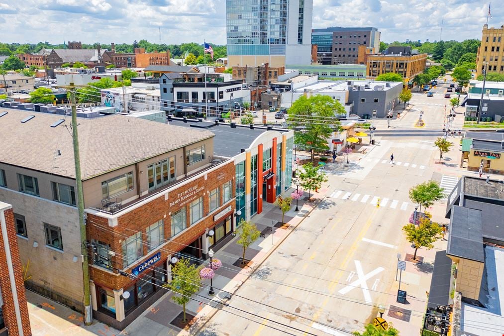 117 W 4th Street - Retail