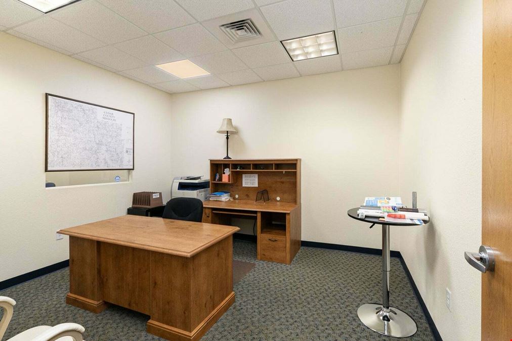 OFFICE FOR SALE ON THE DOWNTOWN SQUARE IN STOCKTON MO