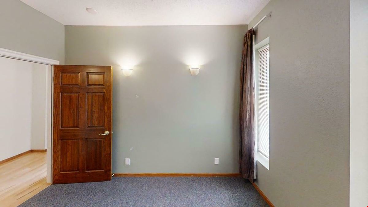 1961 Rice Street Professional Bldg