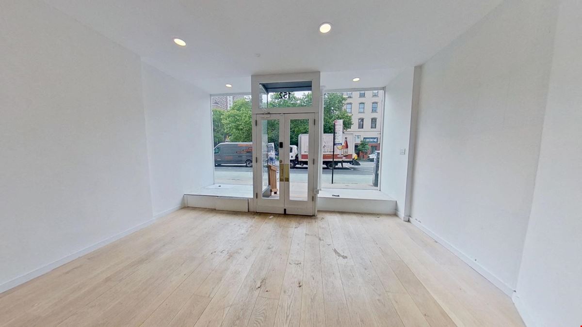 152 9th Ave