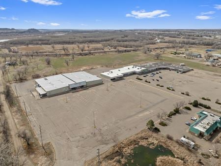 Preview of Retail space for Sale at 1515 West Bell Street