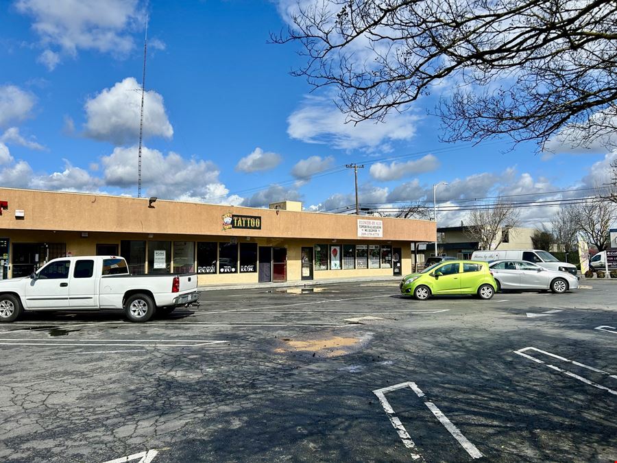 1009 & 1021 Mchenry Ave